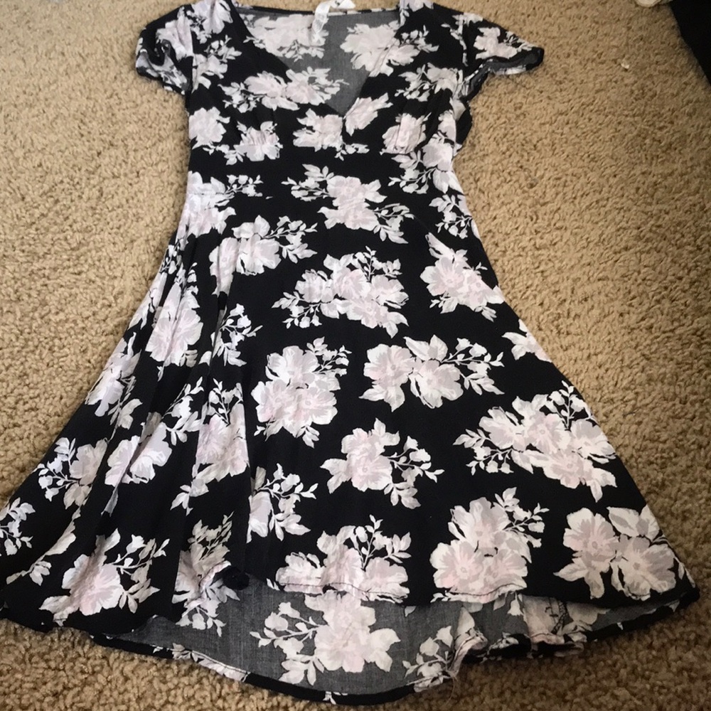 Black and white flowered dress